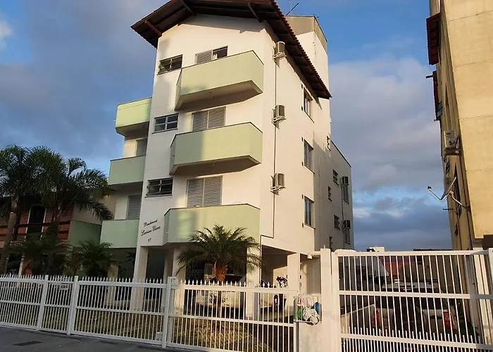 Residencial Larissa Elena